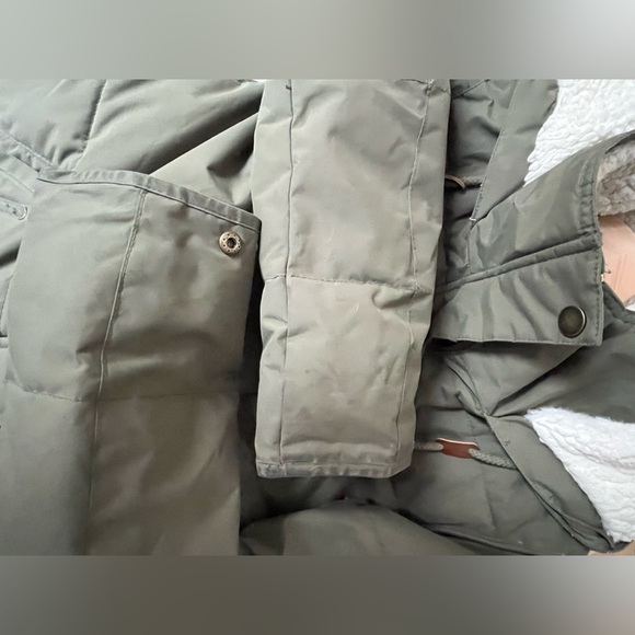 Roxy Ellie Hooded Waterproof Puffer Jacket Sz Small (no fur included) - Picture 6 of 8